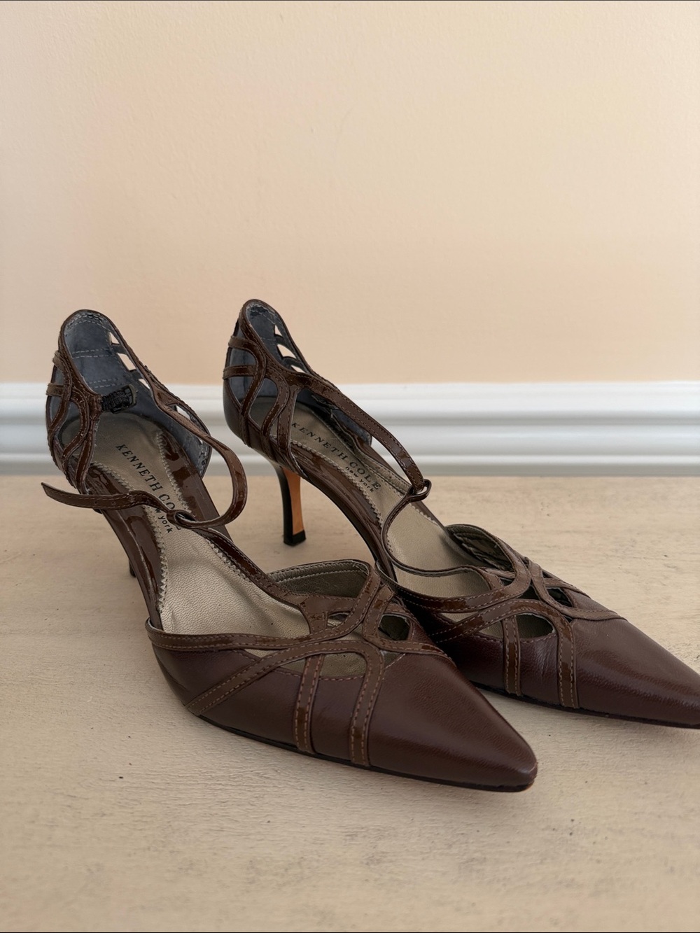 Kenneth Cole Brown Cutout Pointed-Toe Ankle-Strap Heels